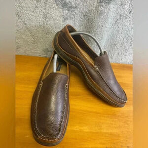 G.H. Bass & Co men’s leather upper slip on‎ loafer size 10M